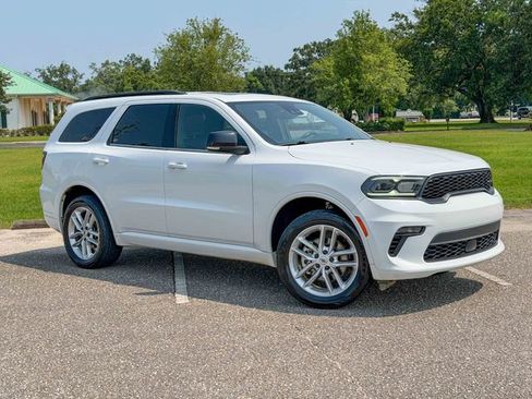 Used 2023 Dodge Durango GT AWD/4WD image 1