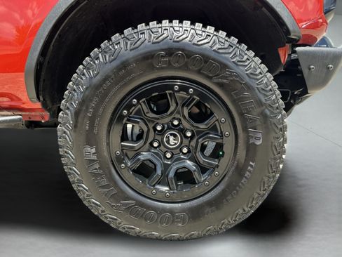 Used 2024 Ford Bronco Wildtrak AWD/4WD image 46