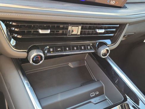 New 2026 Chevrolet Suburban LS w/ LPO, Dark Essentials Package image 19