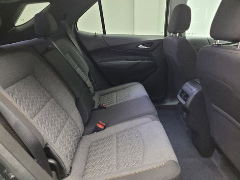Used 2022 Chevrolet Equinox LT image 19