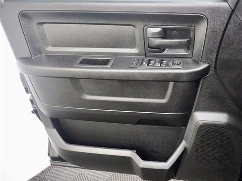 Used 2013 RAM 1500 Express RWD image 24