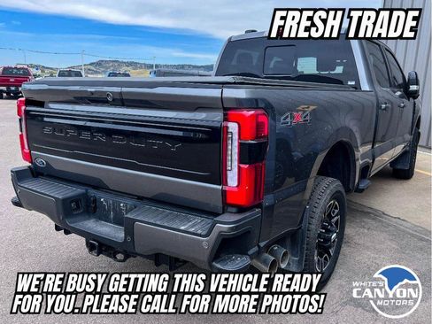 Used 2025 Ford F250 Platinum AWD/4WD image 2