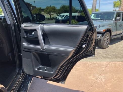 Used 2023 Toyota 4Runner SR5 Premium image 25
