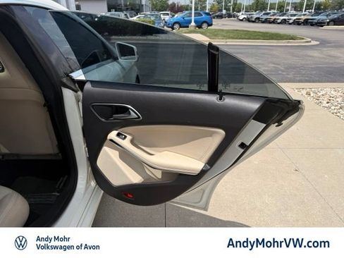 Used 2014 Mercedes-Benz CLA 250 image 18