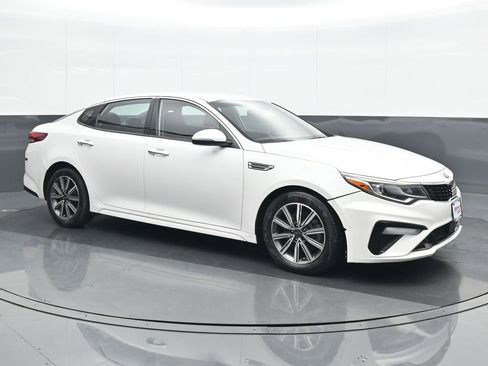 Used 2020 Kia Optima EX image 8