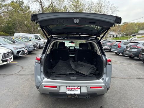 Used 2022 Nissan Pathfinder SL w/ SL Premium Package AWD/4WD image 13