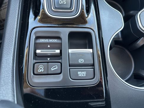 Used 2023 Honda Pilot Touring image 69