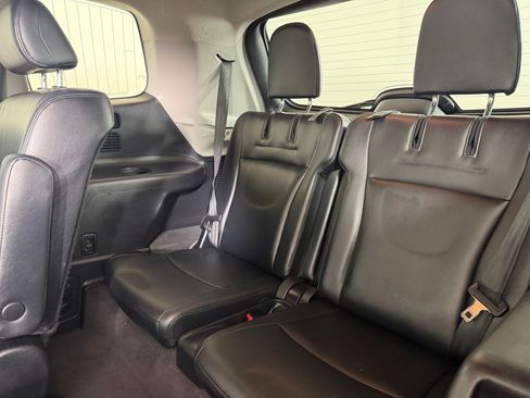 Used 2013 Toyota Highlander SE FWD image 28