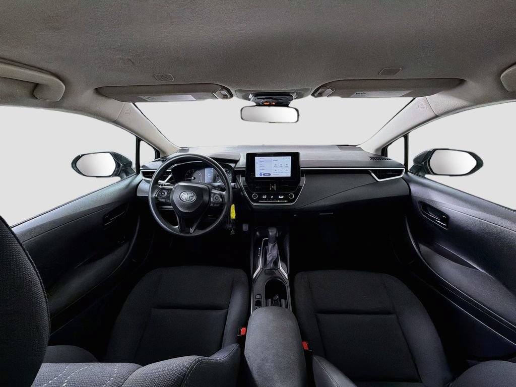 Used 2024 Toyota Corolla LE FWD image 9