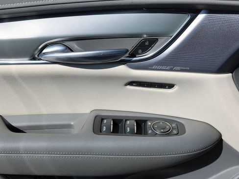 Used 2021 Cadillac XT5 Premium Luxury image 24