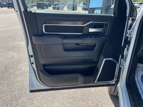 Used 2024 RAM 2500 Laramie w/ Safety Group image 13