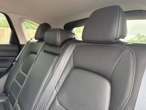 Certified 2025 MAZDA CX-5 AWD 2.5 S w/ Preferred Package image 18