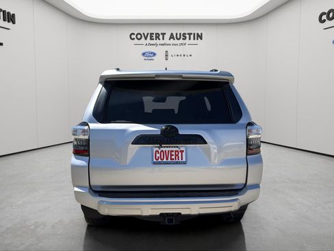 Used 2024 Toyota 4Runner TRD Off-Road Premium w/ Moonroof Package image 4