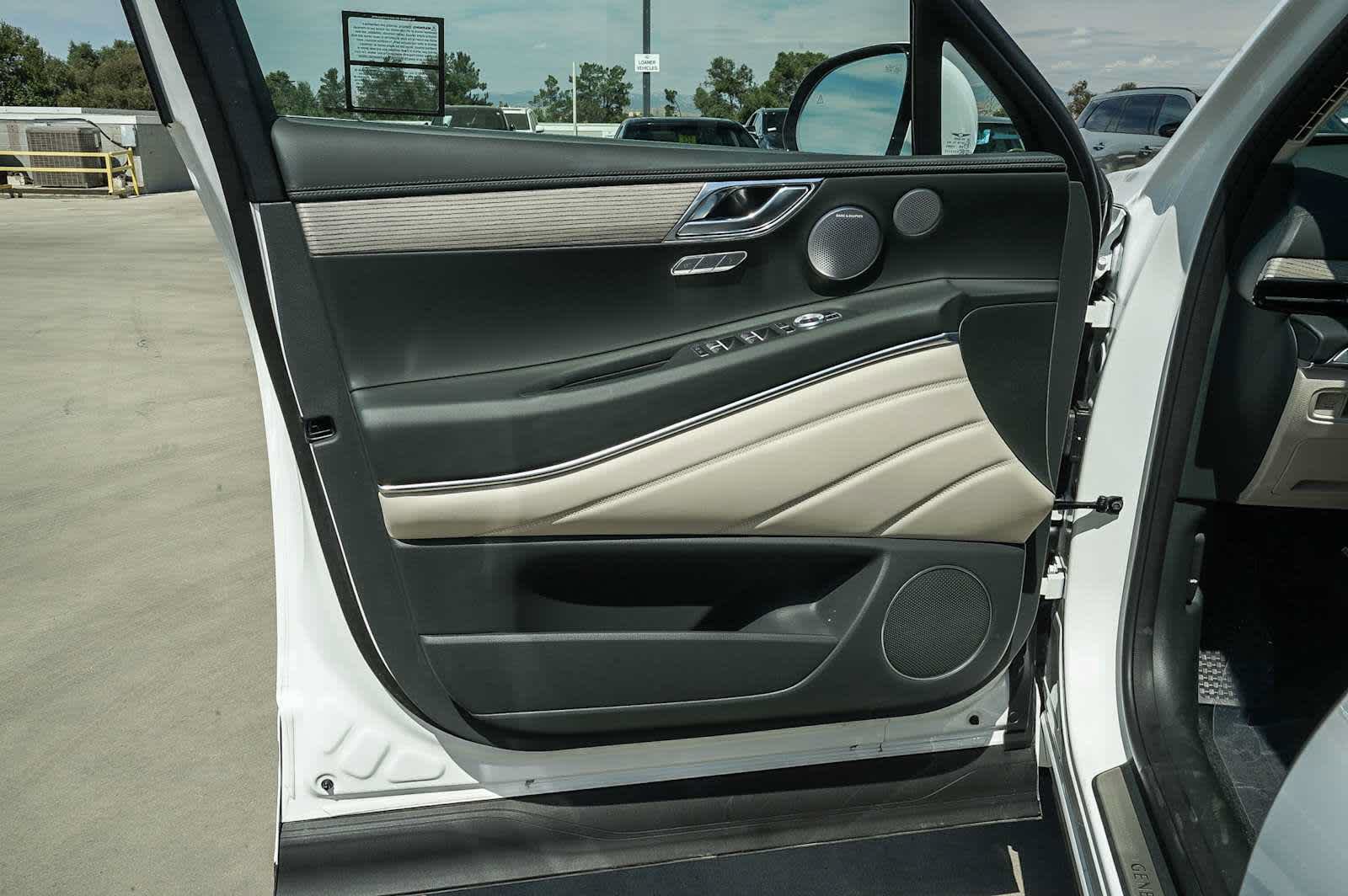 Used 2026 Genesis GV80 2.5T Advanced AWD/4WD image 26