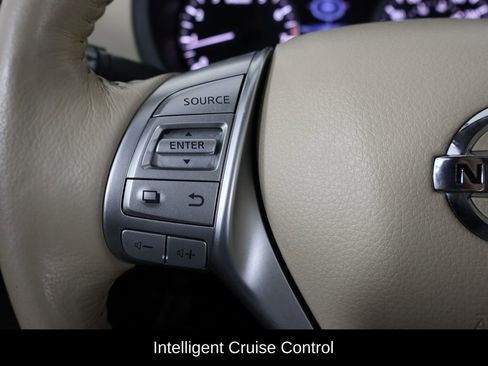 Used 2017 Nissan Altima 2.5 SL w/ Technology Package image 8