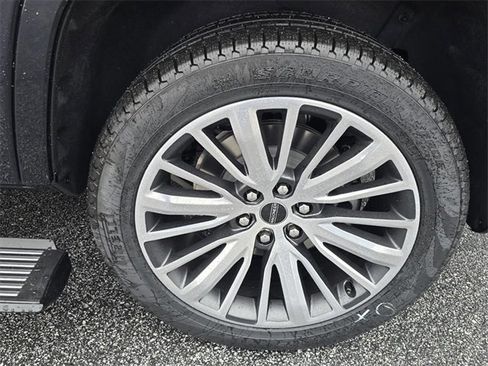 New 2025 Jeep Wagoneer Series II image 7