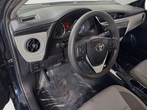 Used 2017 Toyota Corolla LE image 22