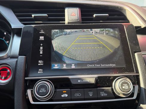 Used 2016 Honda Civic EX image 19