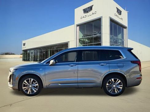 New 2025 Cadillac XT6 Premium Luxury w/ Technology Package image 3