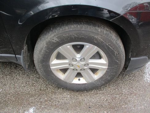 Used 2013 Chevrolet Traverse LT AWD/4WD image 3