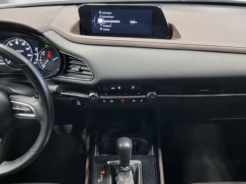 Used 2021 MAZDA CX-30 AWD 2.5 S w/ Premium Package image 18