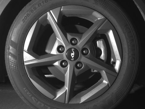 Used 2025 Kia K4 LXS FWD image 13