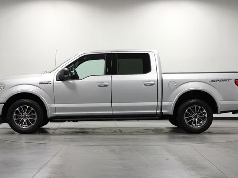 Used 2019 Ford F150 XLT w/ Equipment Group 302A Luxury image 8