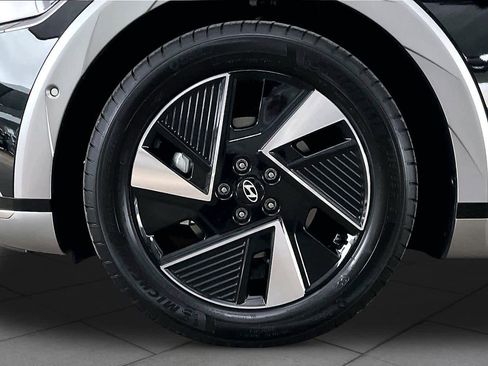 Certified 2026 Hyundai Ioniq 5 Limited RWD image 10