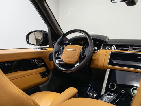 Used 2022 Land Rover Range Rover Autobiography image 71