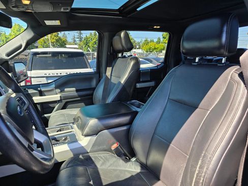 Used 2015 Ford F150 Lariat w/ Equipment Group 502A Luxury AWD/4WD image 18