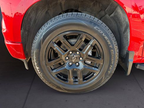 Used 2024 Chevrolet Silverado 1500 Custom w/ LPO, Dark Essentials Package RWD image 14