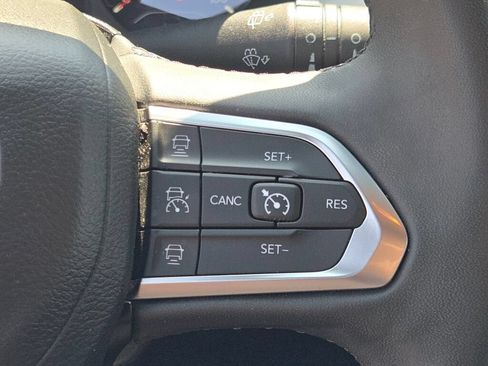 Certified 2024 Jeep Compass Limited AWD/4WD image 34