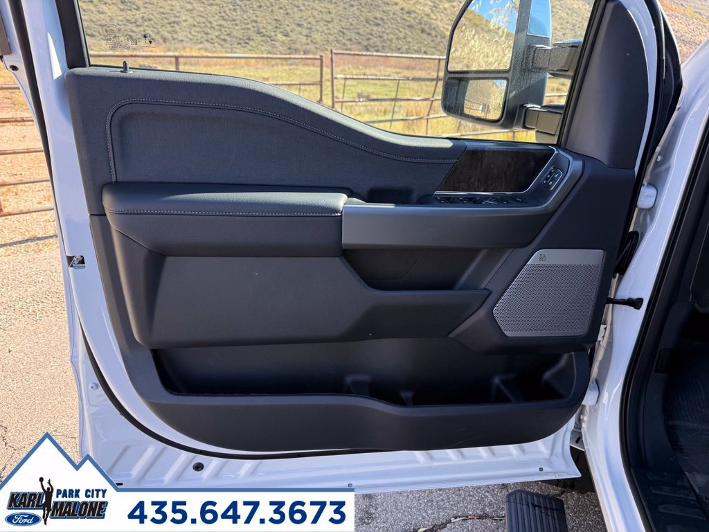 New 2027 Ford F350 Lariat w/ Lariat Premium Package AWD/4WD image 13