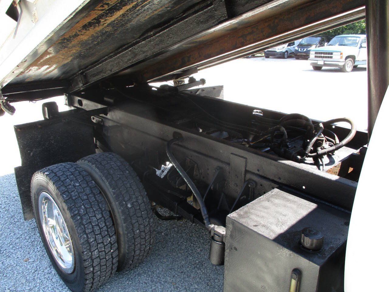 Used 2015 RAM 5500 Tradesman w/ Power Accessory Group AWD/4WD image 14