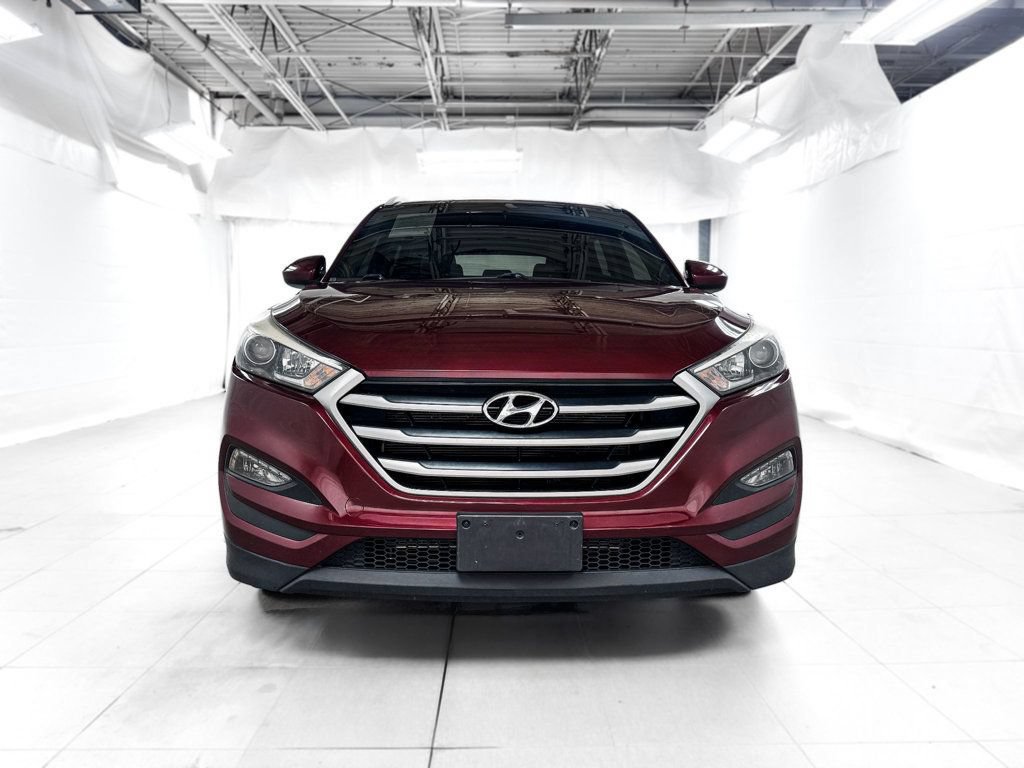 Used 2017 Hyundai Tucson SE w/ SE Popular Package 02 AWD/4WD image 2