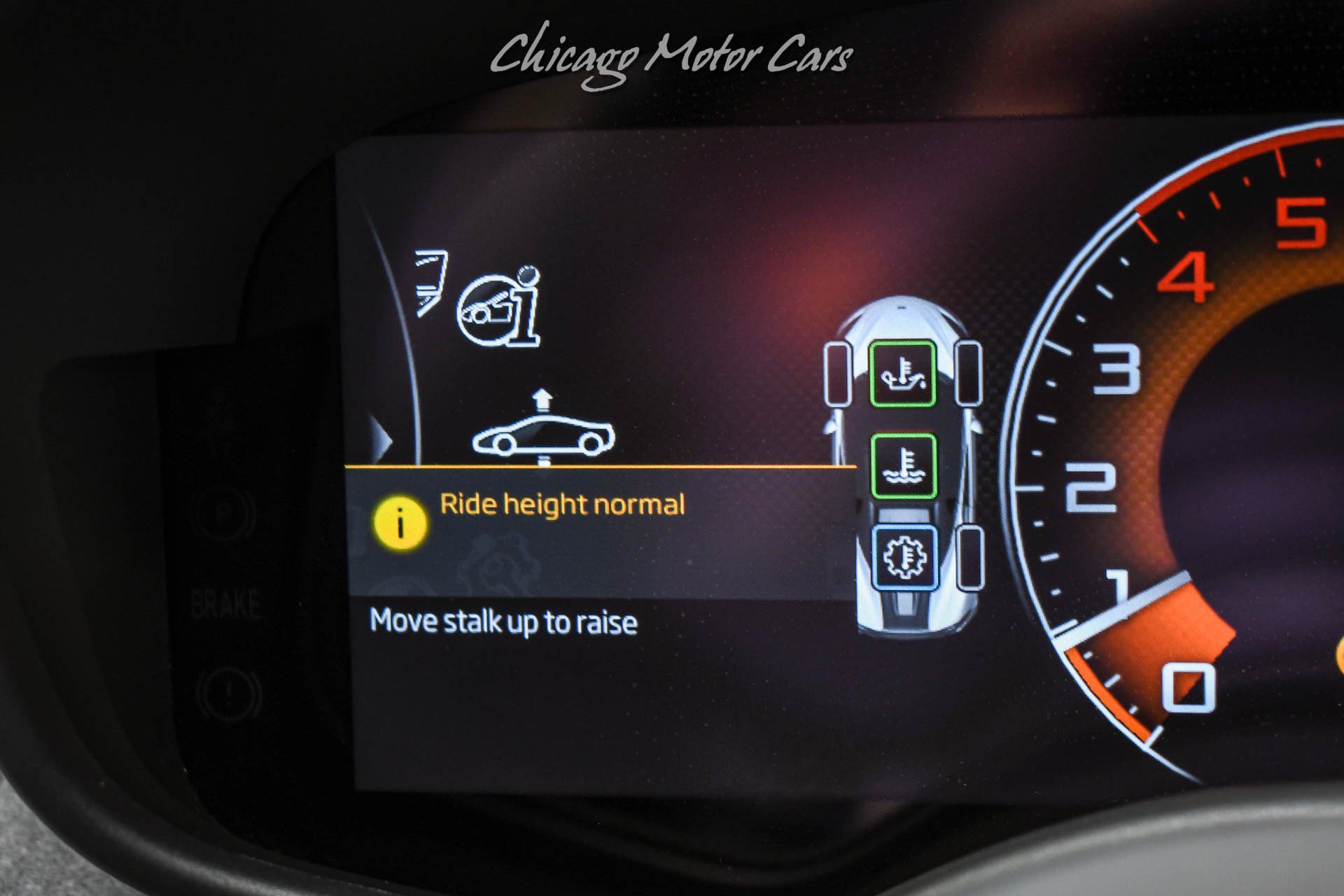 Used 2020 McLaren 600LT Spider RWD image 11