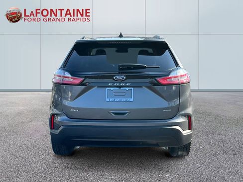 Used 2024 Ford Edge SEL w/ Sport Appearance Package AWD/4WD image 6