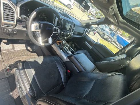 Used 2017 Ford F150 Lariat w/ Equipment Group 502A Luxury AWD/4WD image 14