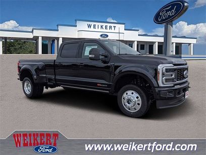 New 2026 Ford F450 Platinum w/ FX4 Off-Road Package