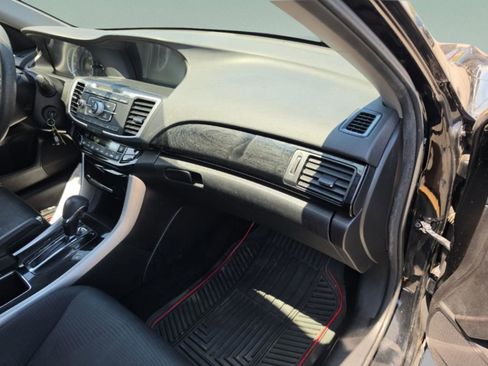 Used 2016 Honda Accord LX image 27