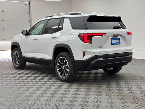 New 2027 GMC Terrain Elevation w/ Elevation Premium Package FWD image 11