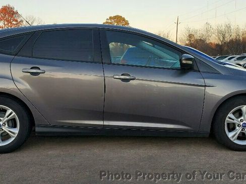 Used 2013 Ford Focus SE image 9