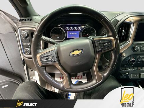 Used 2020 Chevrolet Silverado 1500 High Country w/ Z71 Off-Road Package AWD/4WD image 11