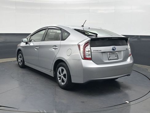 Used 2015 Toyota Prius Two image 6