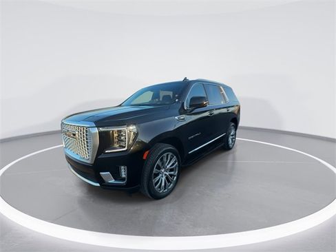 Used 2021 GMC Yukon Denali image 4