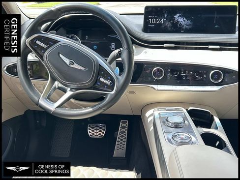 Used 2022 Genesis GV70 3.5T Sport w/ Sport Advanced Package AWD/4WD image 27