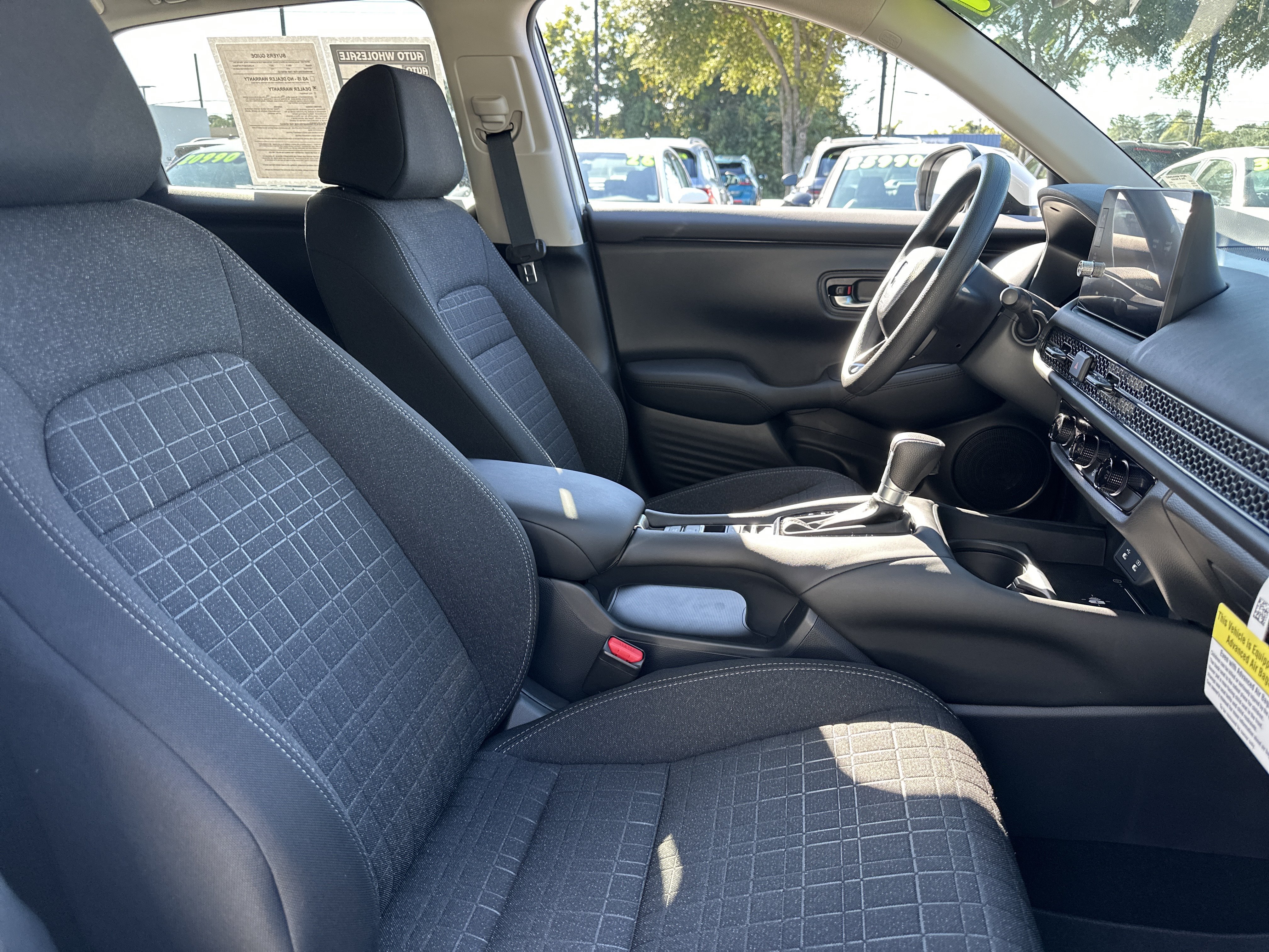 Used 2027 Honda HR-V LX image 13