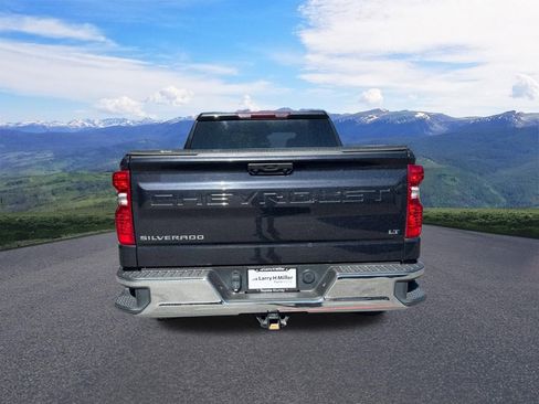 Used 2023 Chevrolet Silverado 1500 LT AWD/4WD image 4