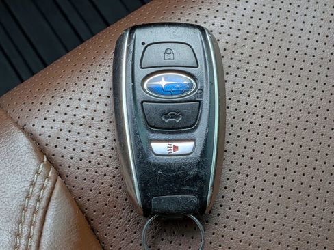 Used 2018 Subaru Outback 2.5i Touring image 32