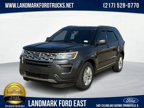 Used 2018 Ford Explorer XLT AWD/4WD image 1